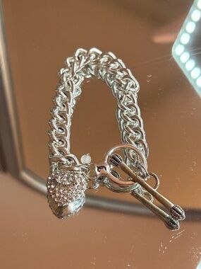 Juicy Couture Heart Charm Bracelet 🩶